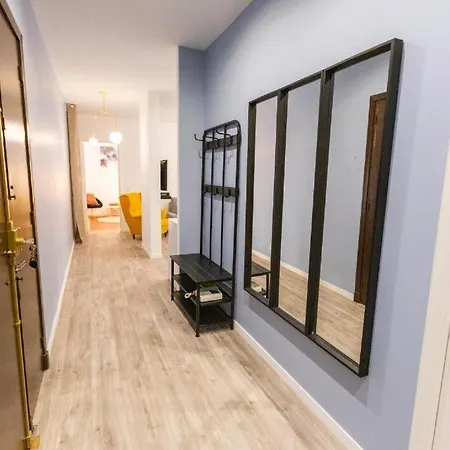 Apartamento 3 Min A Pied De La Gare St Charles - 3 Avec Clim, Sdb Et Tv Marselha